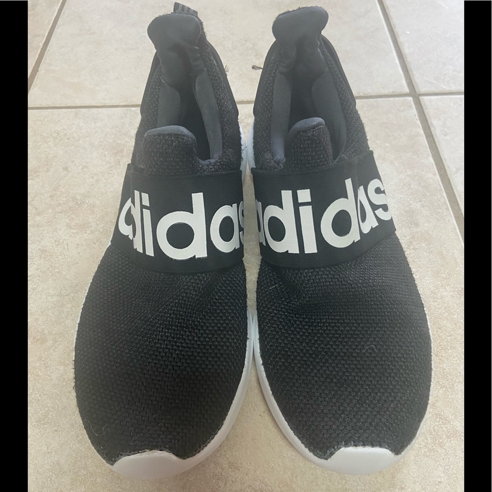 Adidas Boys Sneakers Size 4.5 Youth